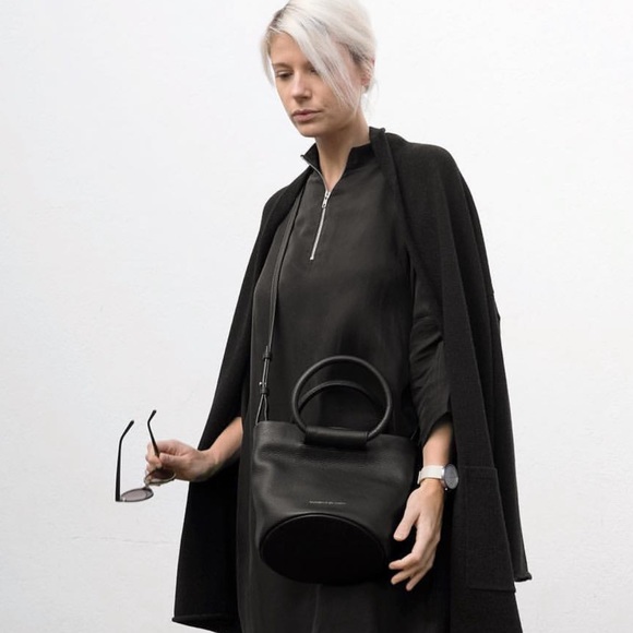 Anthropologie x Monserat De Lucca Leather Bucket Bag w/ Crossbody ✨ - Picture 3 of 16